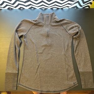 Kavu 1/4 zip sweater